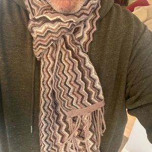 MISSONI men’s scarf in black, white and gray
